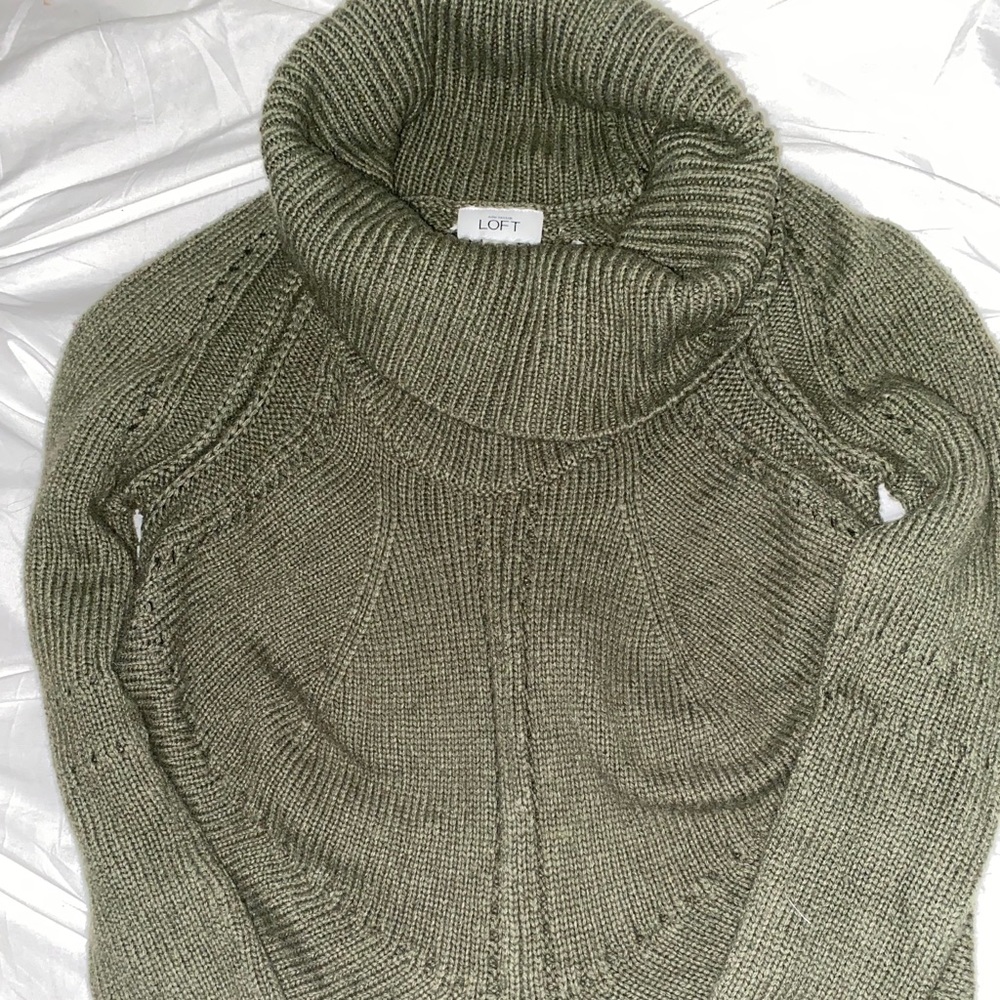 🚨FINAL SALE 🚨Loft sweater